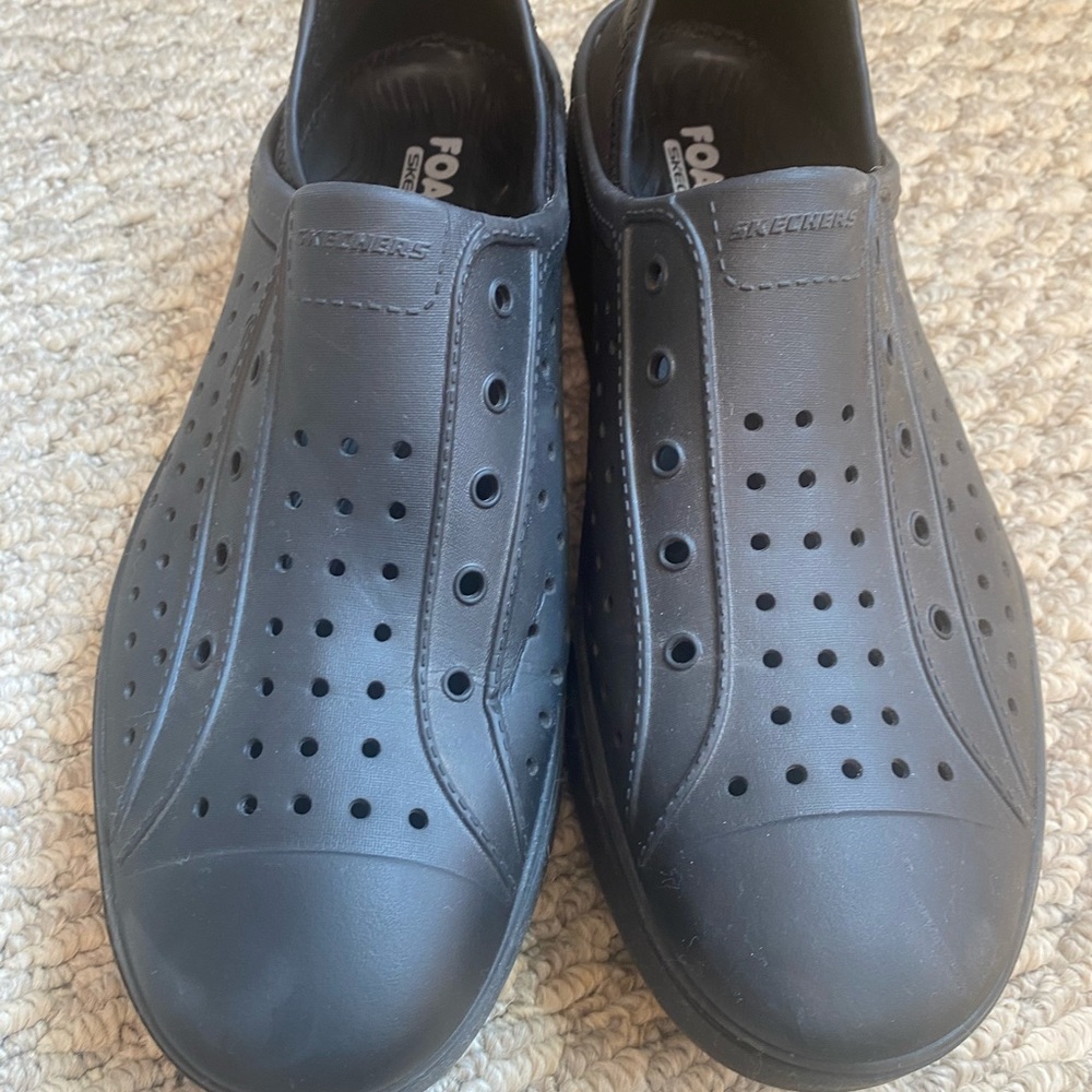 Sketchers Foamies All Black Tennis Shoes